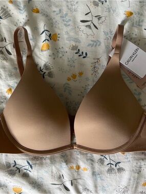 NWT Calvin Klein Bra